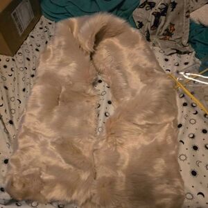 Luxurious Faux Fur Scarf